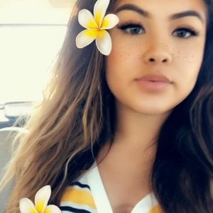 Meet your Posher, Lupita